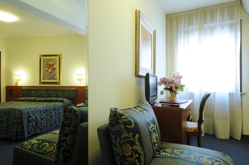 Hotel Cristallo Conegliano Esterno foto