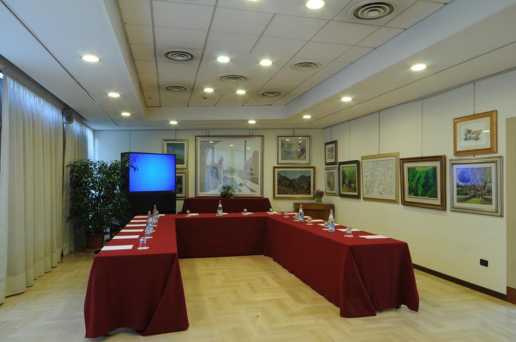 Hotel Cristallo Conegliano Esterno foto