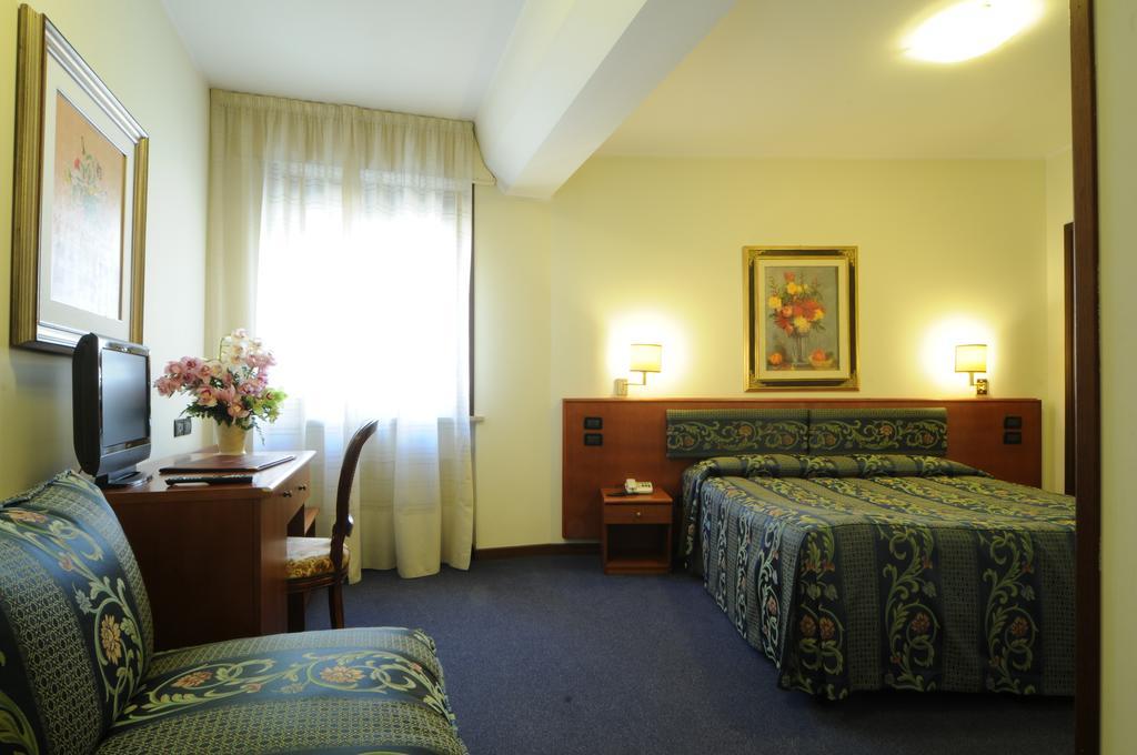 Hotel Cristallo Conegliano Esterno foto